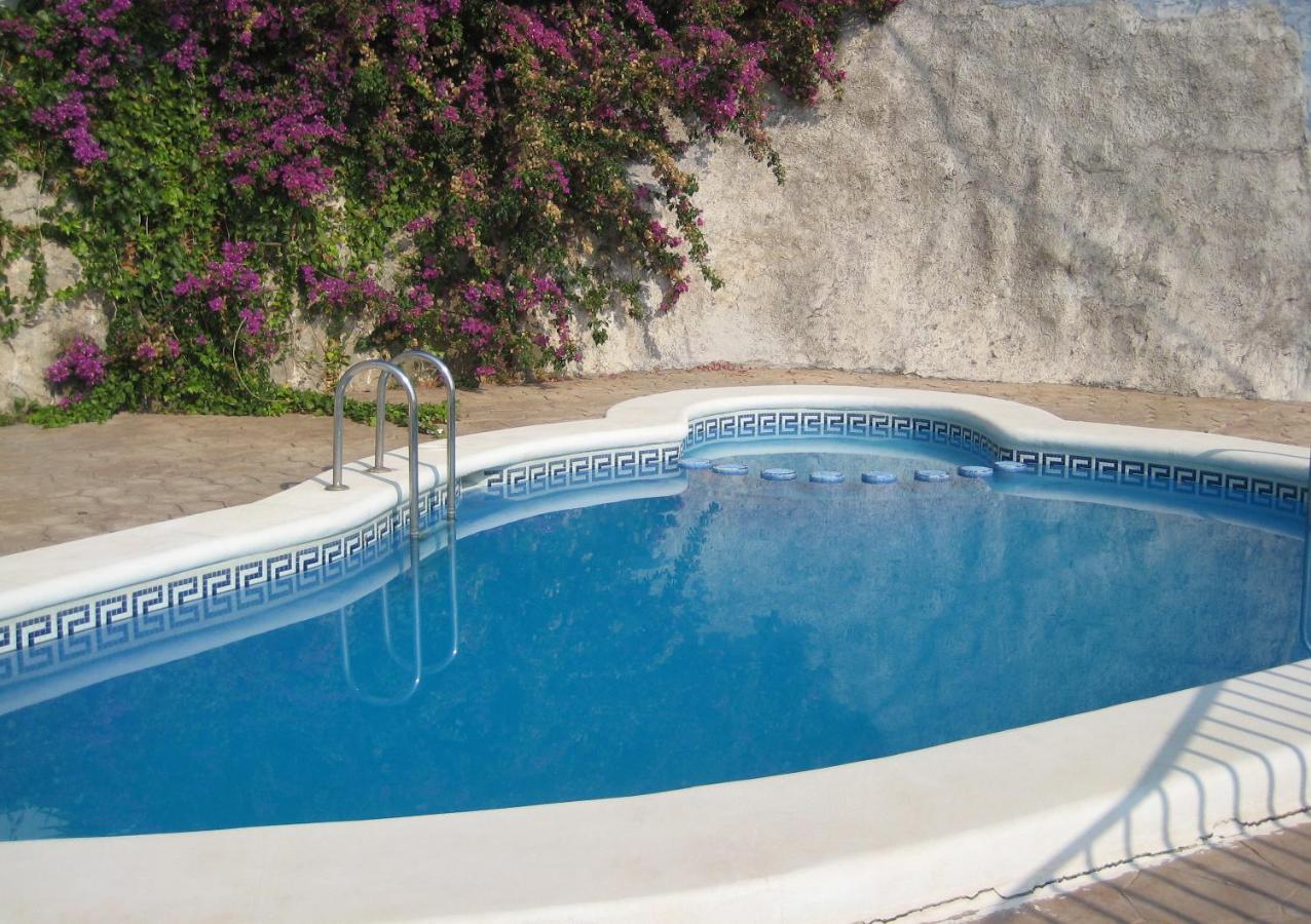 Ada Calypso Apartamento, Aire acondicionado, WiFi, Piscina, Parking - B&B