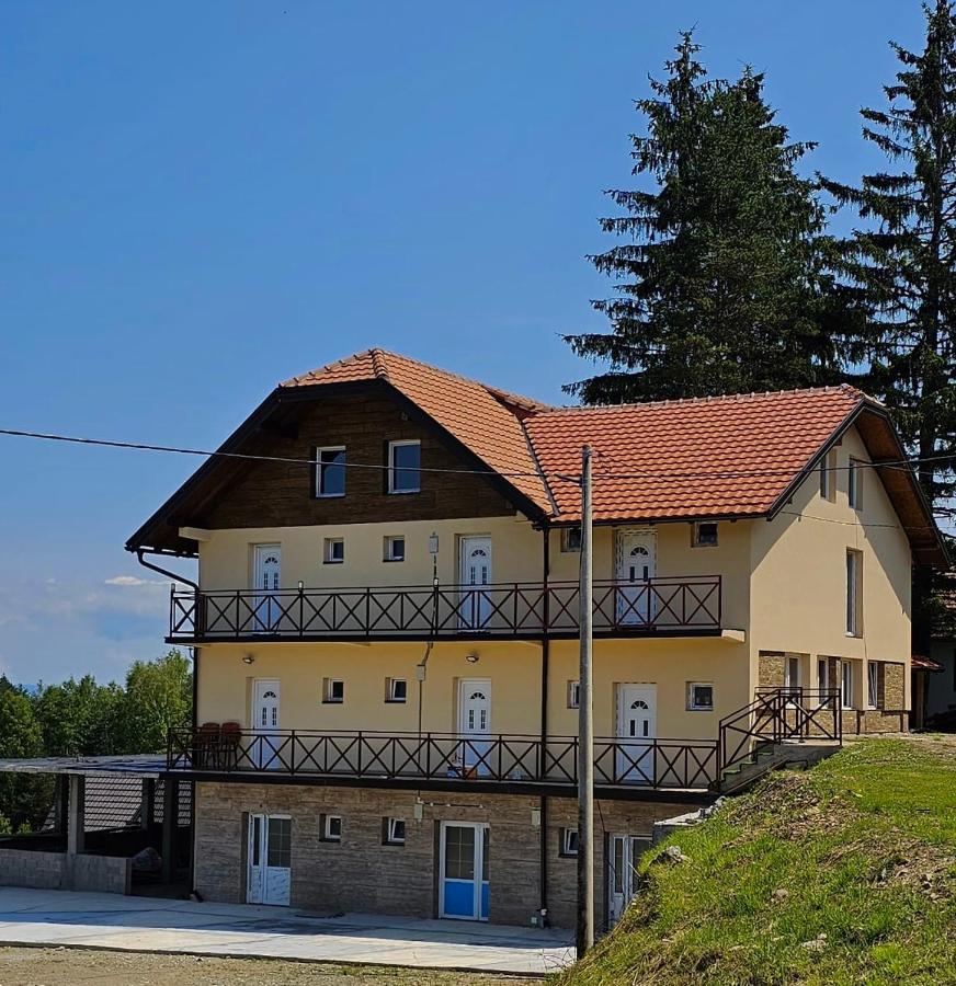 B&B Solotuša - Zlatni bor apartmani - Bed and Breakfast Solotuša