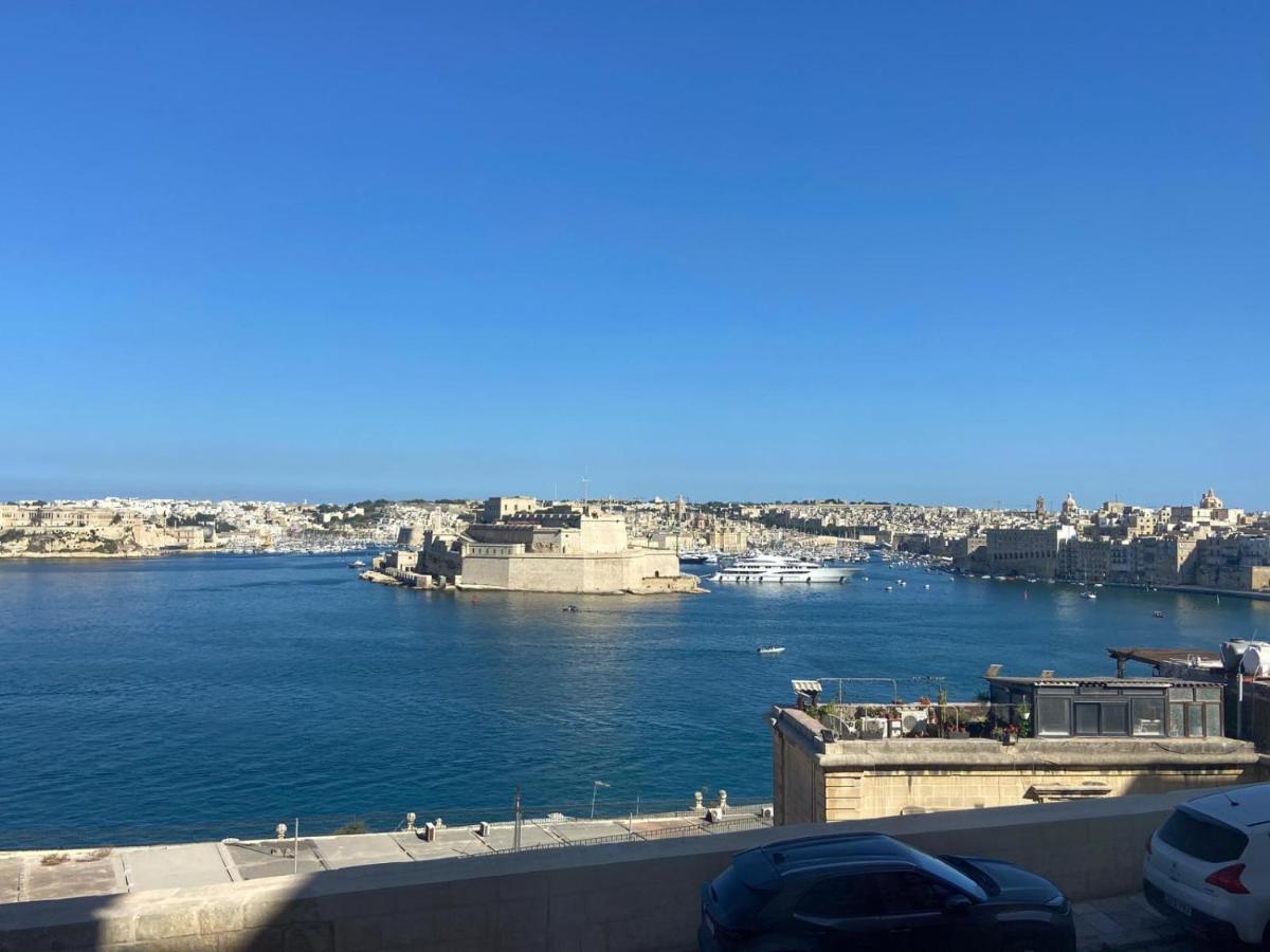 B&B Valletta - Valletta Seaview TownHouse - Bed and Breakfast Valletta