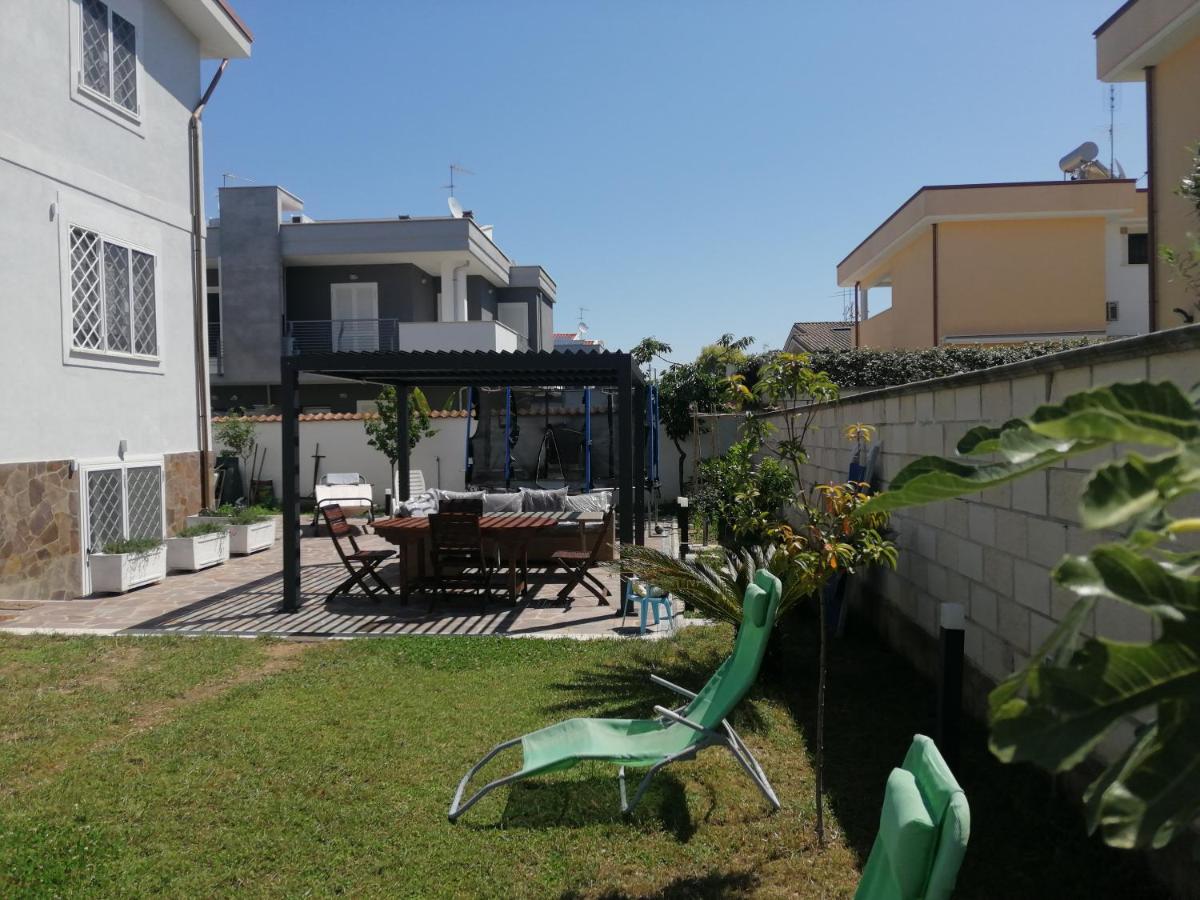 Villa Vita - Monolocale con giardino - B&B Asl
