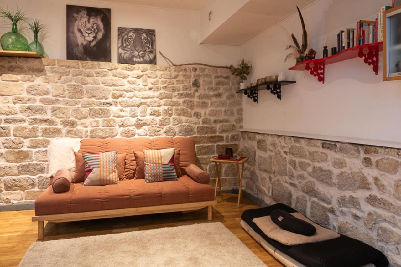 B&B Paris - Bright studio of 25 m in the heart of Paris 4th - Bed and Breakfast Paris