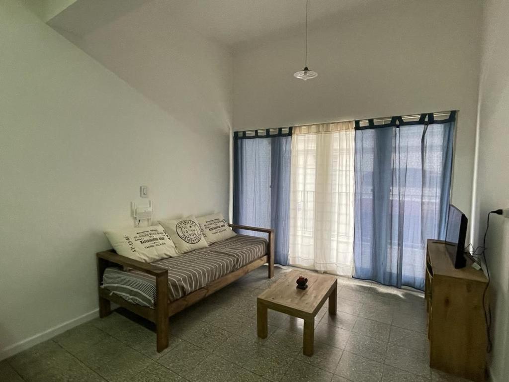 Departamento amplio con excelente ubicación - B&B