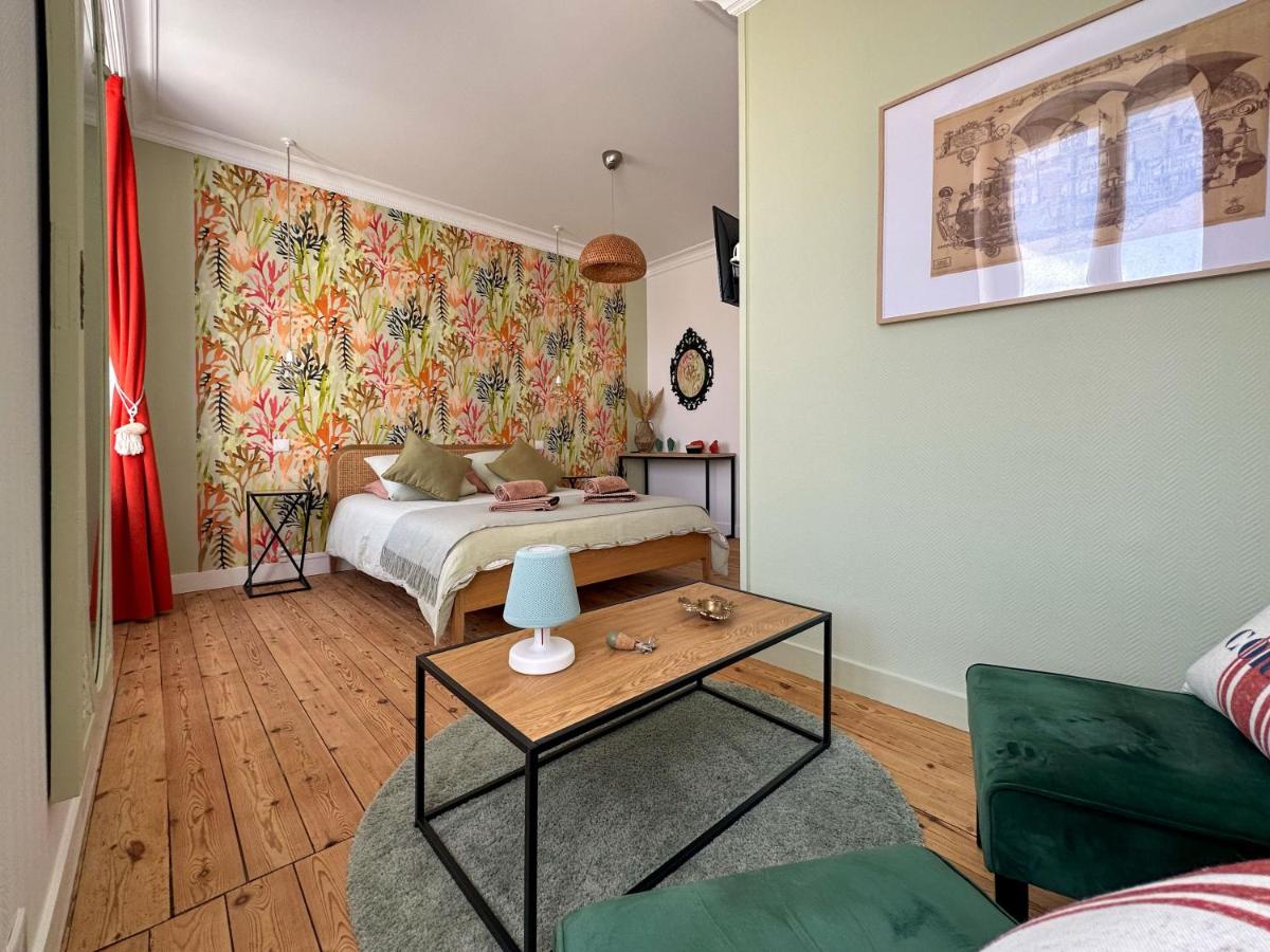 Zimmer mit Queensize-Bett