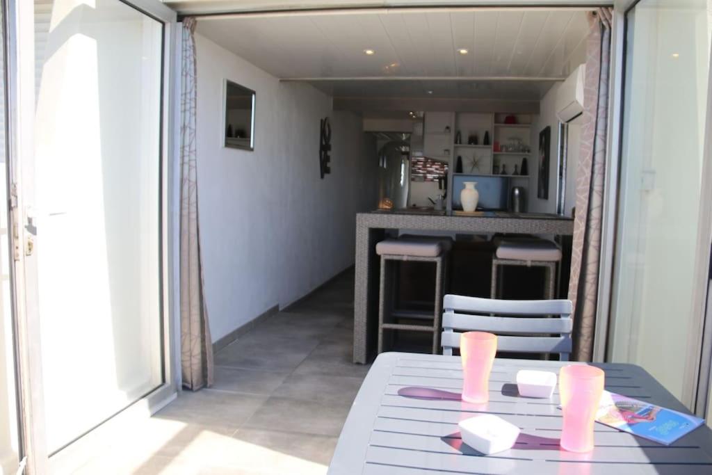 Studio 74, Port Nature 2 au village naturiste - Chambres d'hôtes Le Cap d'Agde