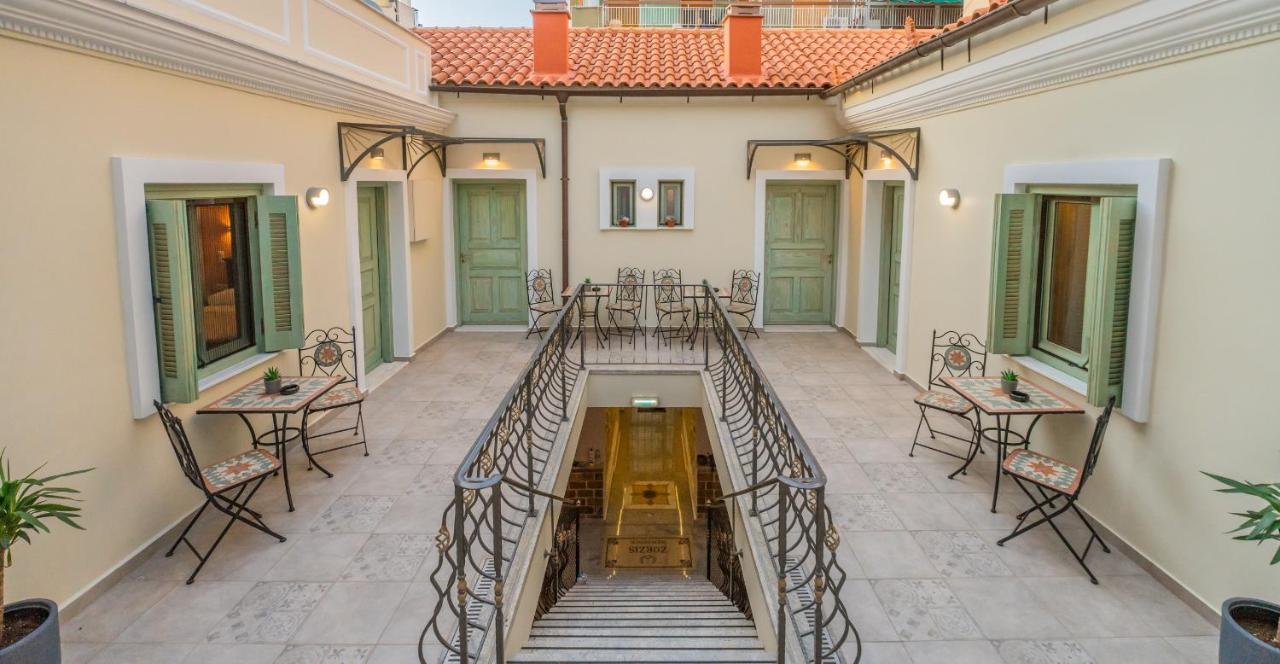 The Stone Manor , Noho boutique Thissio - Ferienwohnung Athen