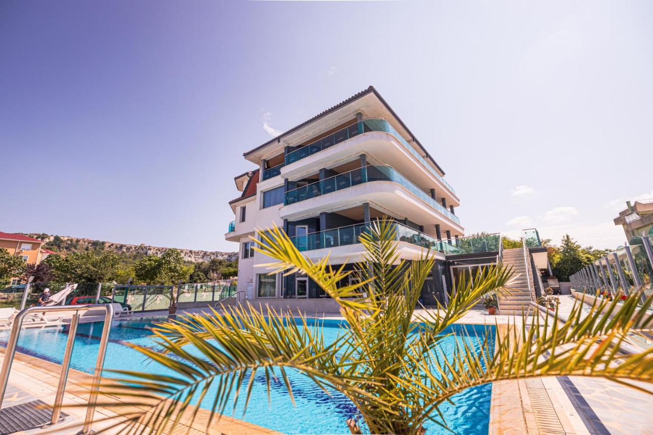 Villa Viktor - B&B Topola