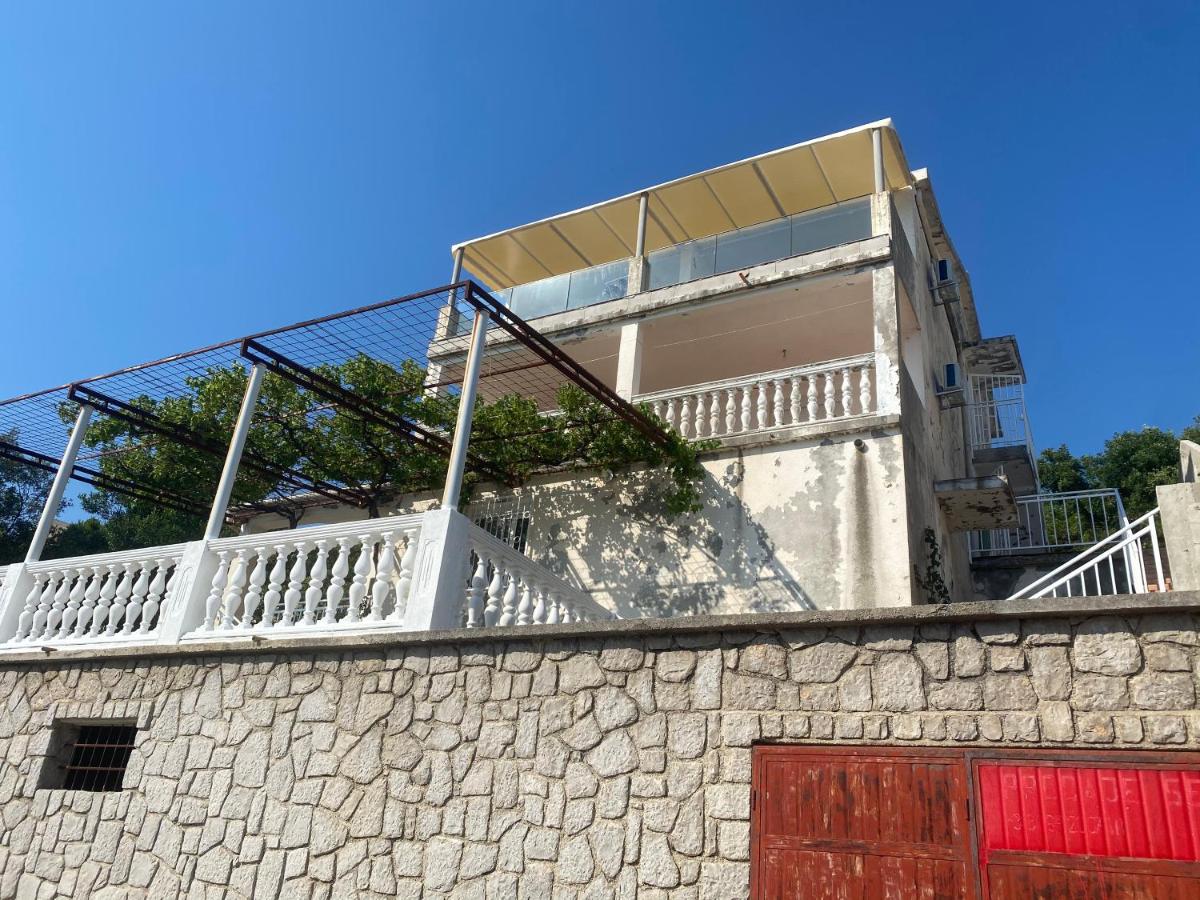 Mare Apartments - Chambres d’hôtes Bigovo