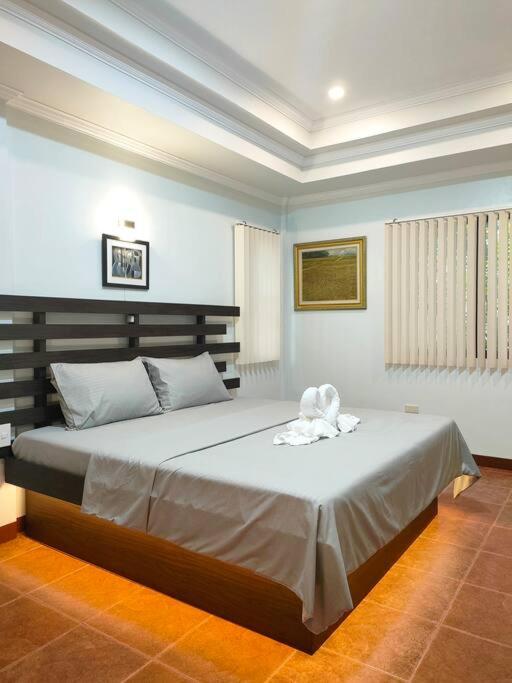 One-Bedroom Chalet