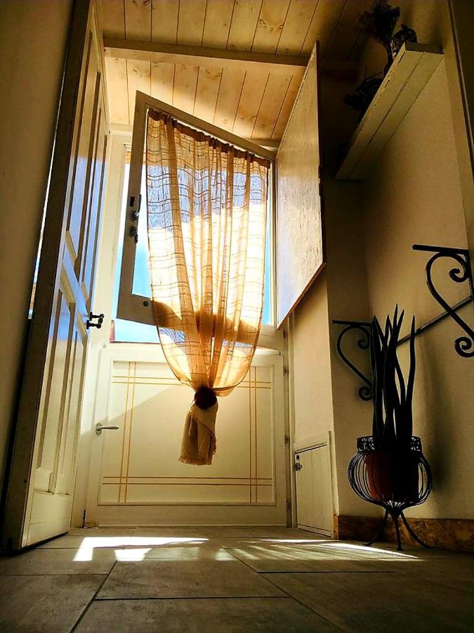Monolocale con soppalco basso 1,5
