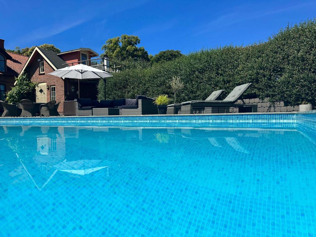Appartement - Vue sur Piscine 