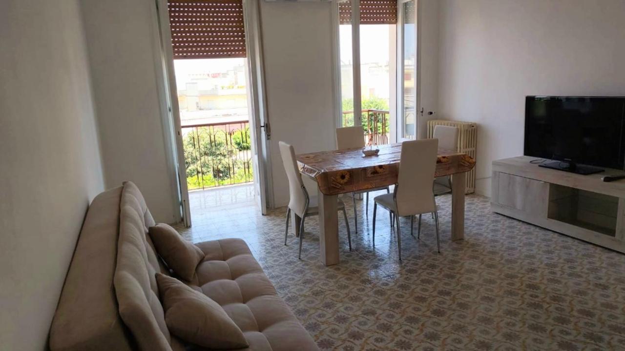 SANTA MARIA AL BAGNO - Ferienwohnung