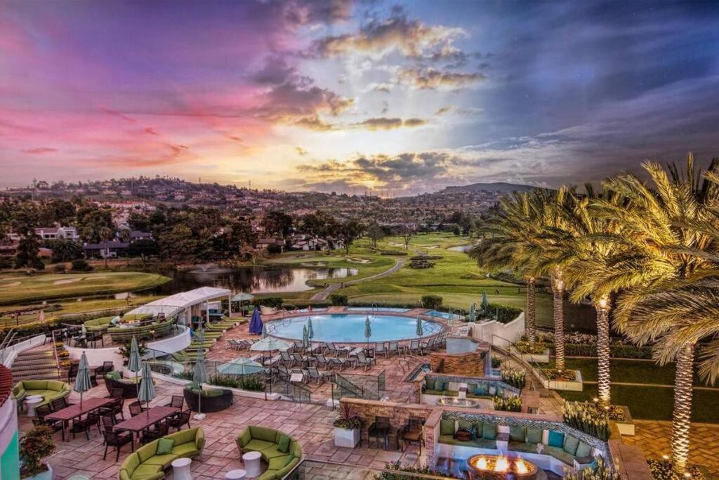 B&B Carlsbad - Luxury Villa at Omni La Costa Resort & Spa - Bed and Breakfast Carlsbad