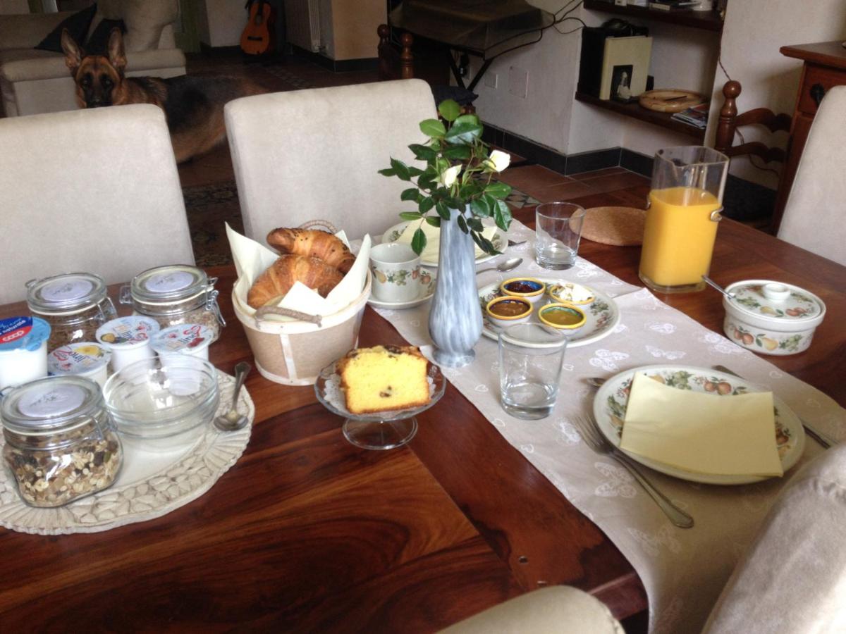 Habitación Doble Superior con vistas a la piscina