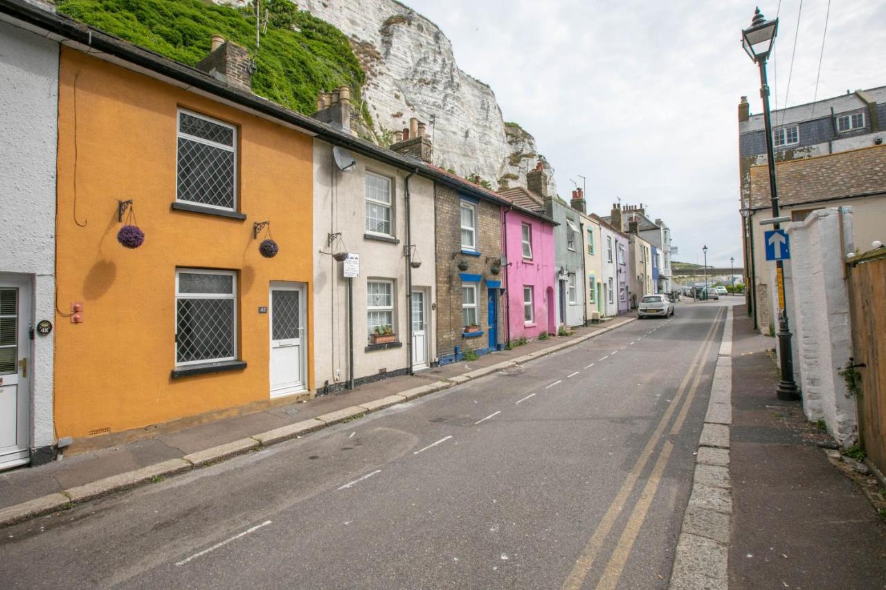 Stylish 2BD Family Hideaway in Dover - B&B