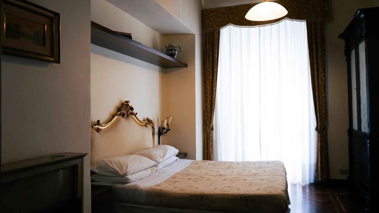 Habitación Doble con baño privado externo