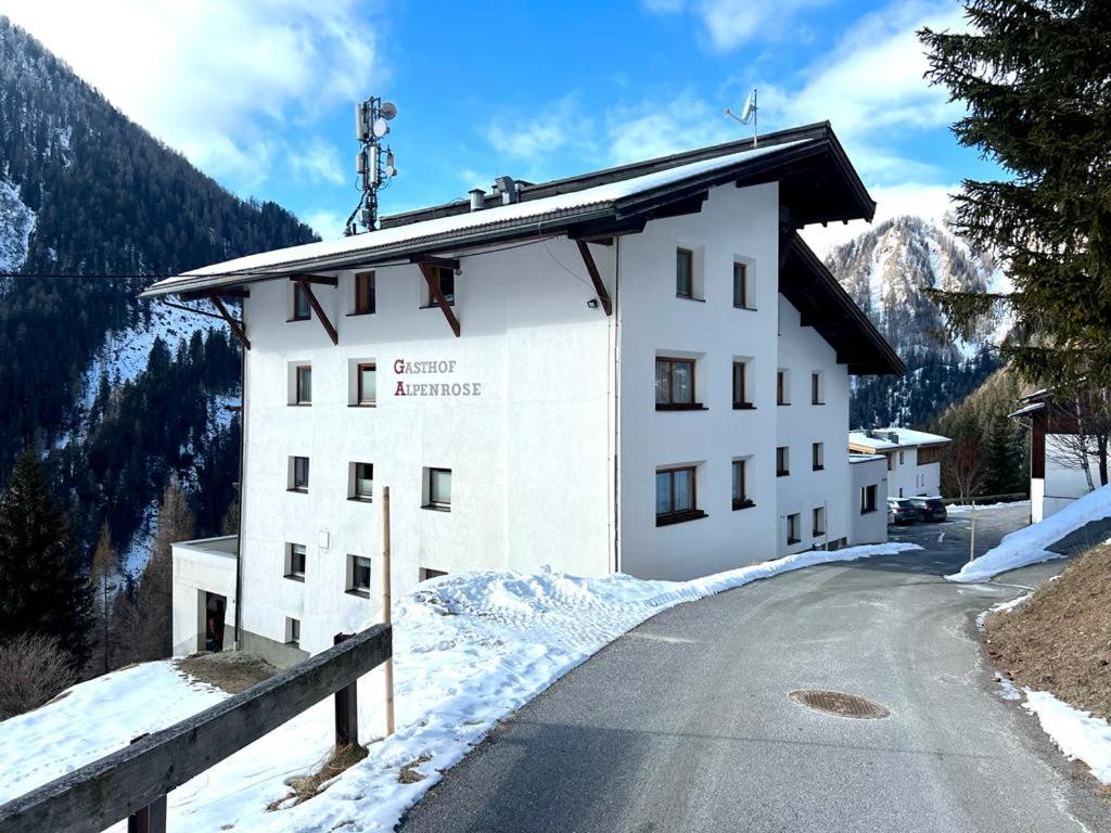 Apart Alpenrose Spiss - B&B Saps
