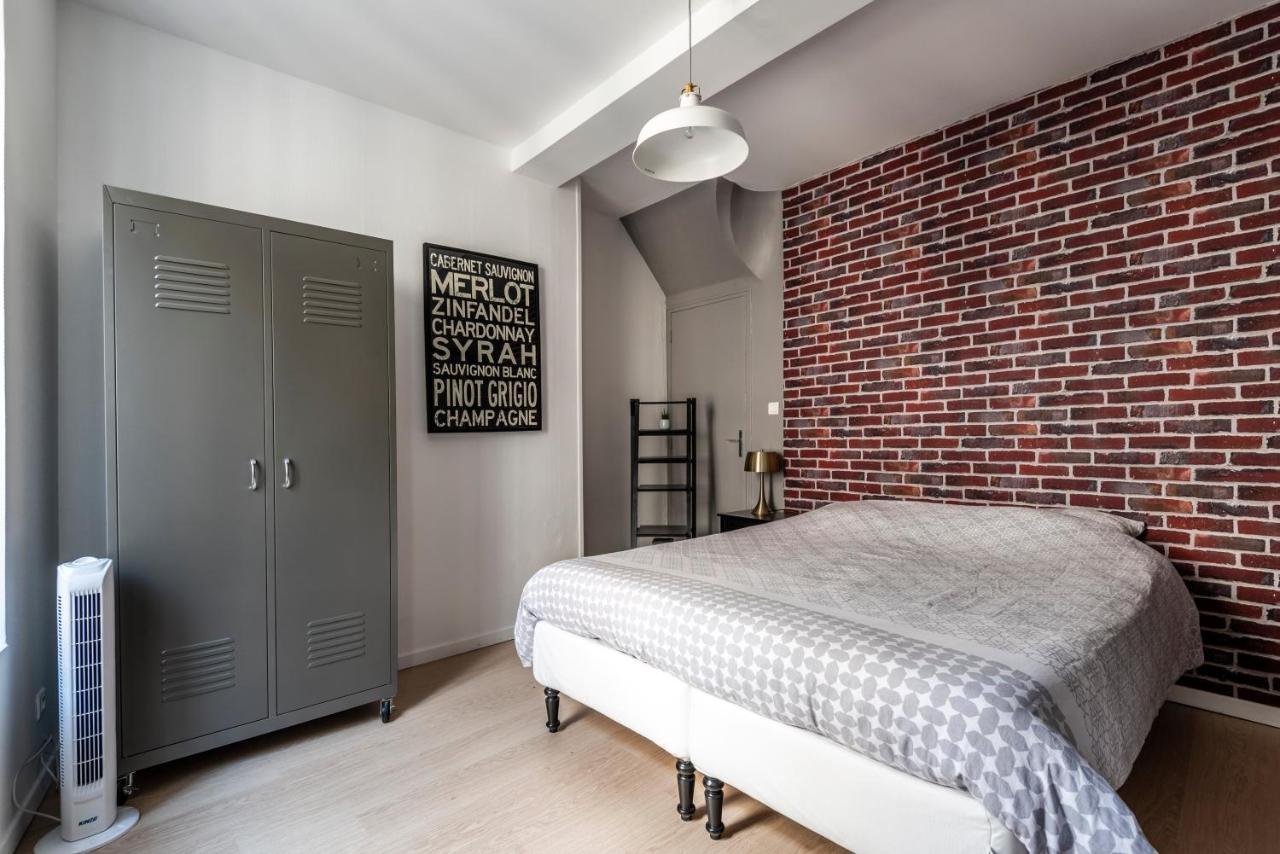 Appartement Hyper Centre, Avenue de Champagne à 200 mètres - Ferienwohnung