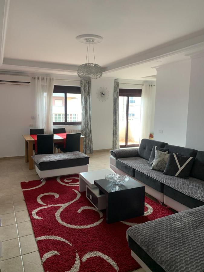 B&B Shkodra - 2 Bedroom Apartment - Bed and Breakfast Shkodra