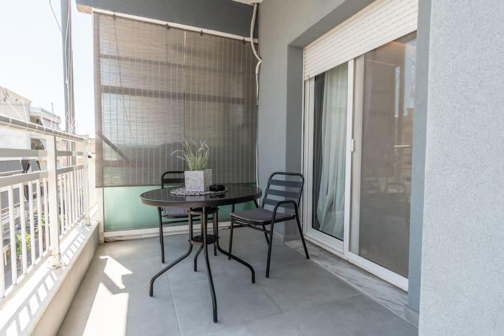 Black Swan Downtown Apartment - Ferienwohnung Alexandroupolis
