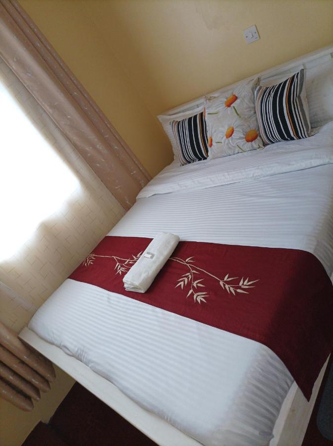 B&B Naivasha - Devine 1 bedroom on Moi Southlake road - Bed and Breakfast Naivasha