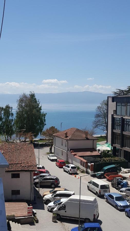 Sofijana Two Bedrooms Apartment with Lake wiev - B&B Ocrida