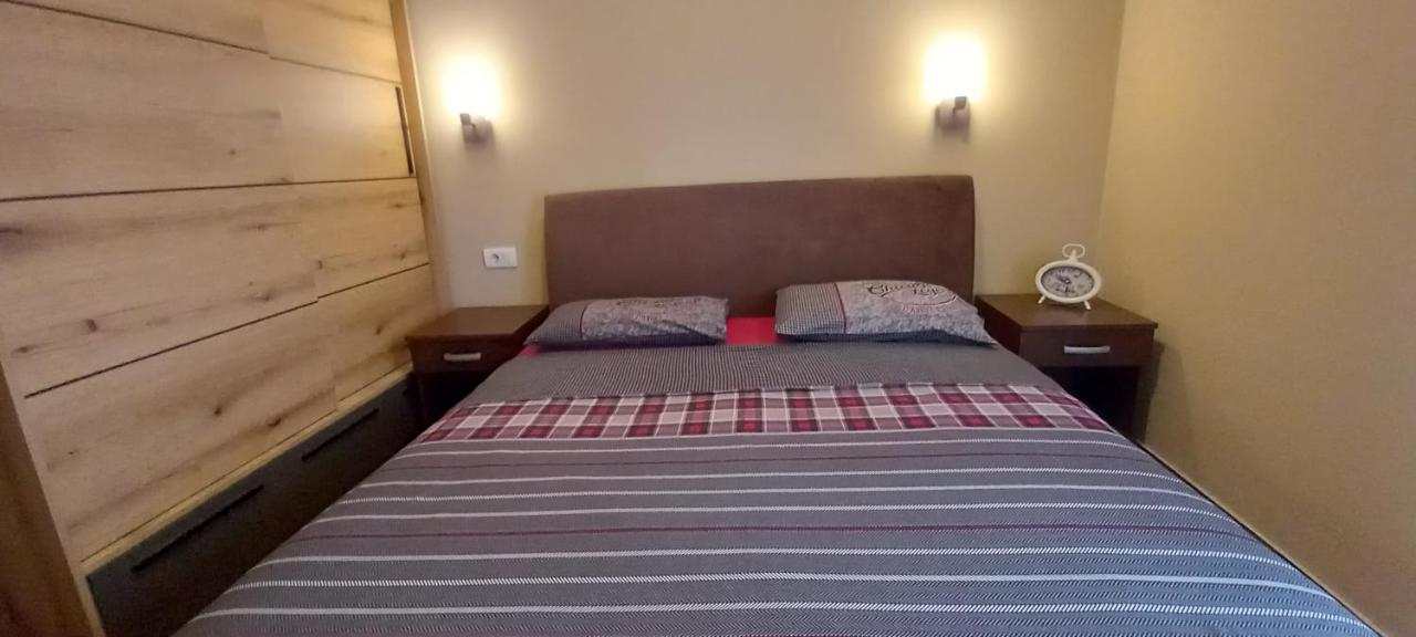Bello apartment Cetinje - B&B