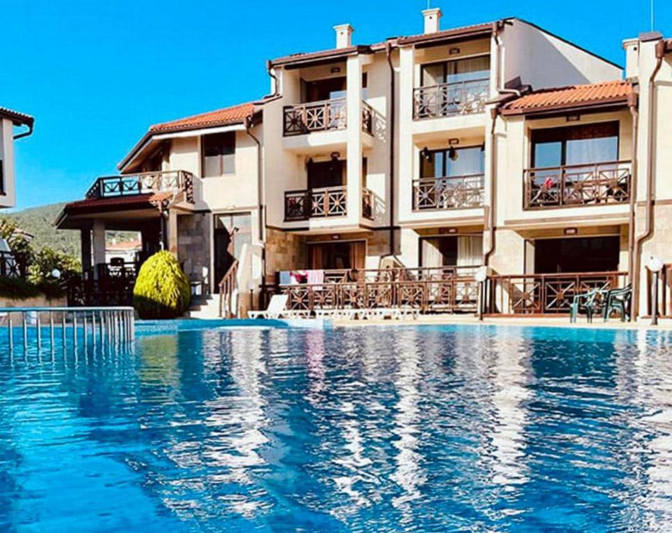 Dream Villa in Imperial Heights Villas - B&B