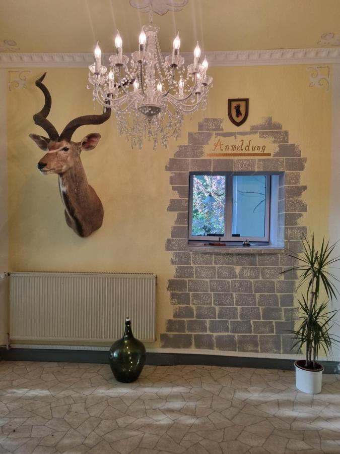 Pension Zum Burgwächter - Bed and Breakfast