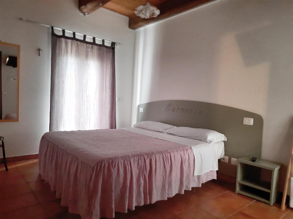Doppelzimmer mit Balkon