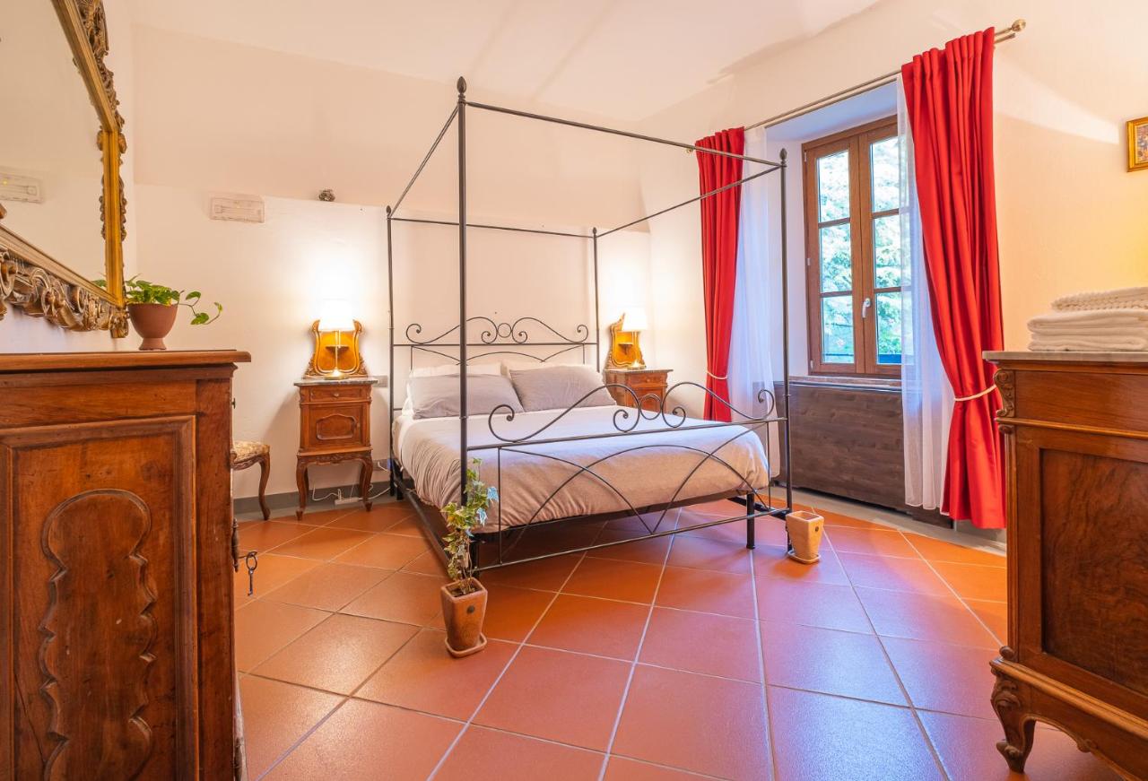 B&B Rustigazzo - Veleia Romana B&B - Bed and Breakfast Rustigazzo