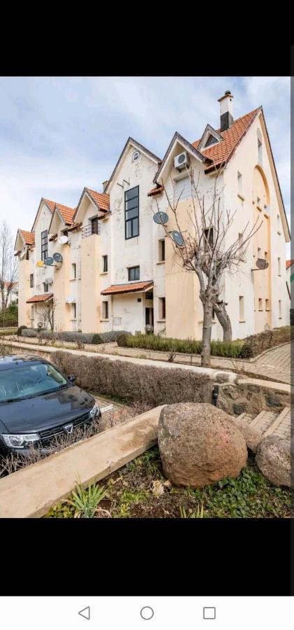 شقة جميلة مع موقف سيارت مجانية في إفران - B&B
