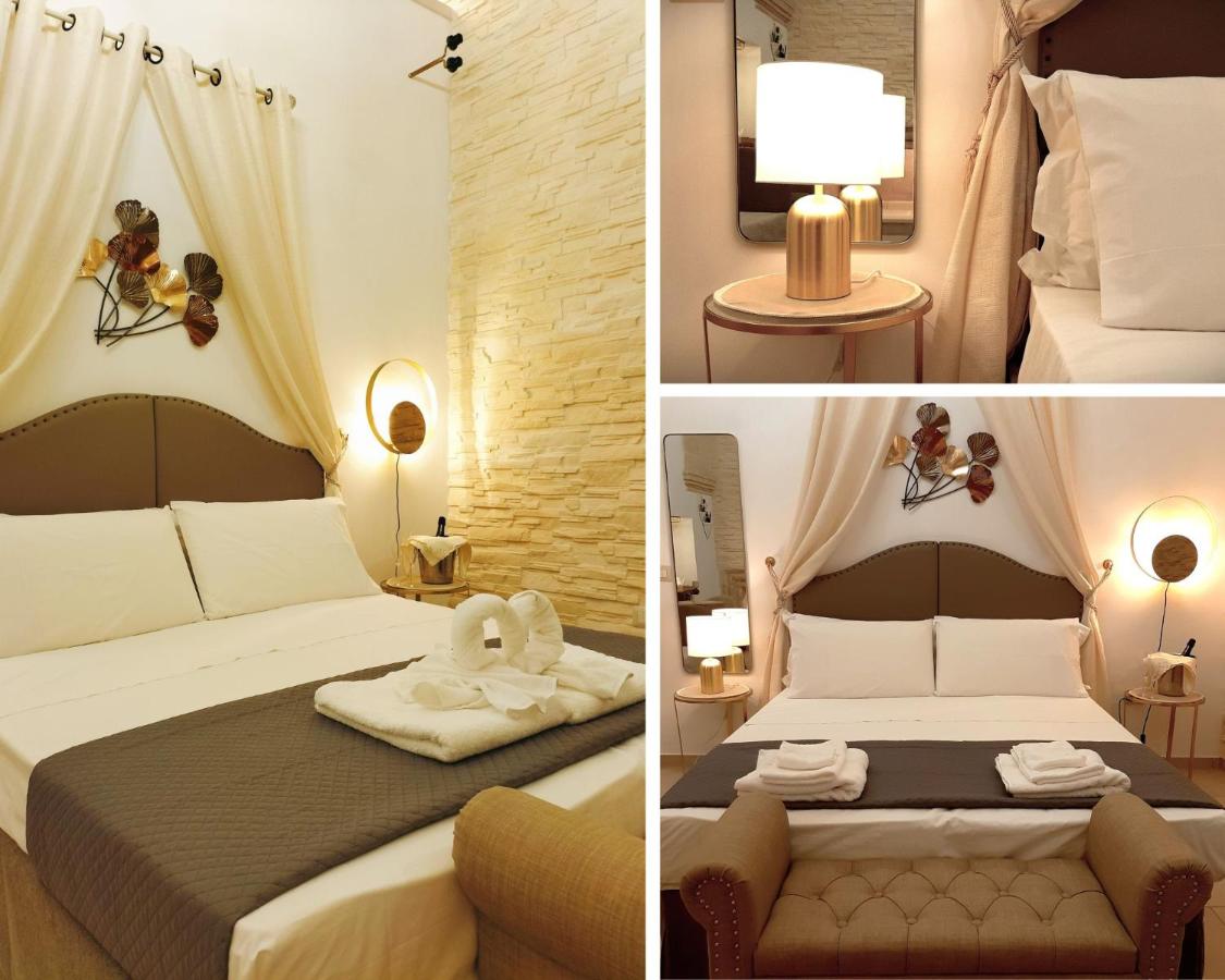 Double or Twin Room with Private Bathroom