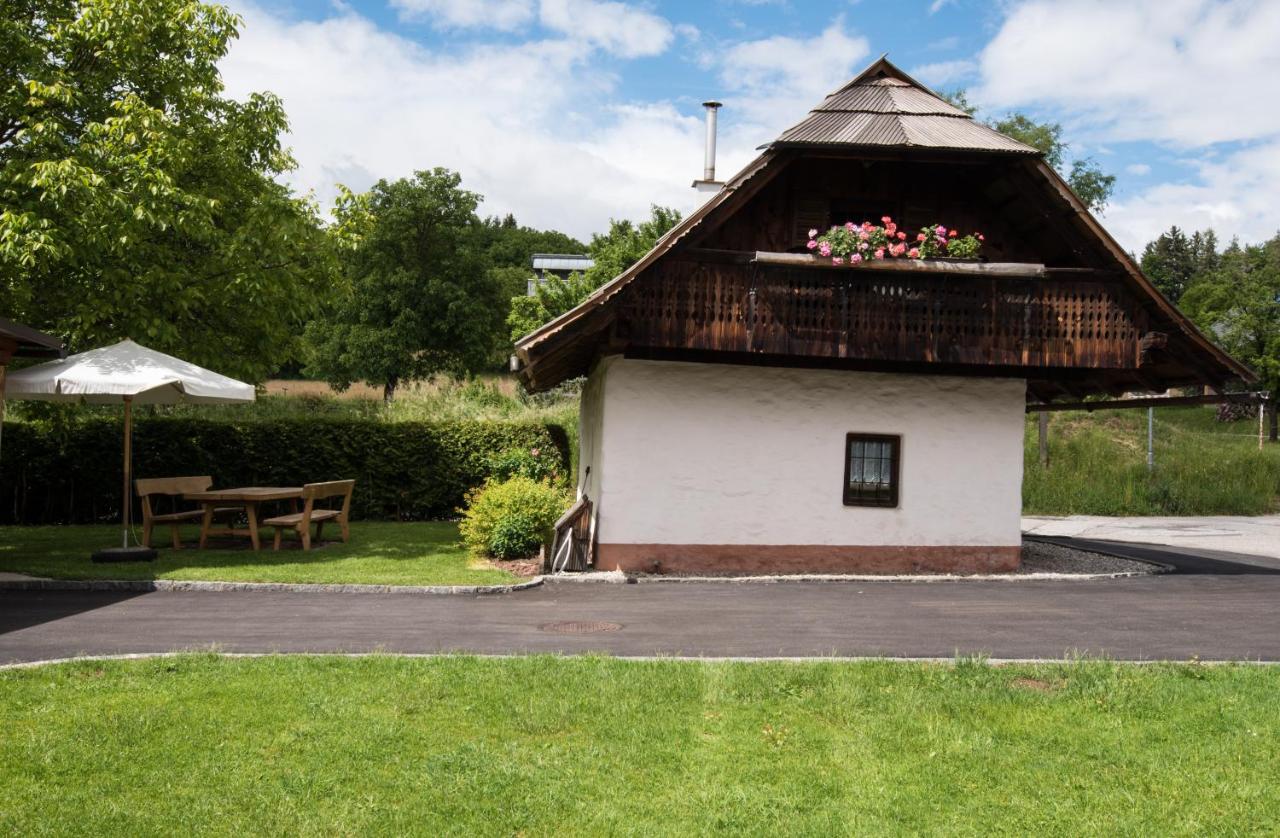 Ferienhaus Toff - B&B Schiefling am See