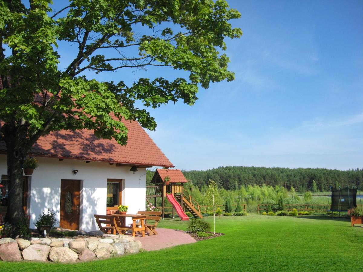 Domek Czerwony Kapturek - Ferienwohnung Płocice