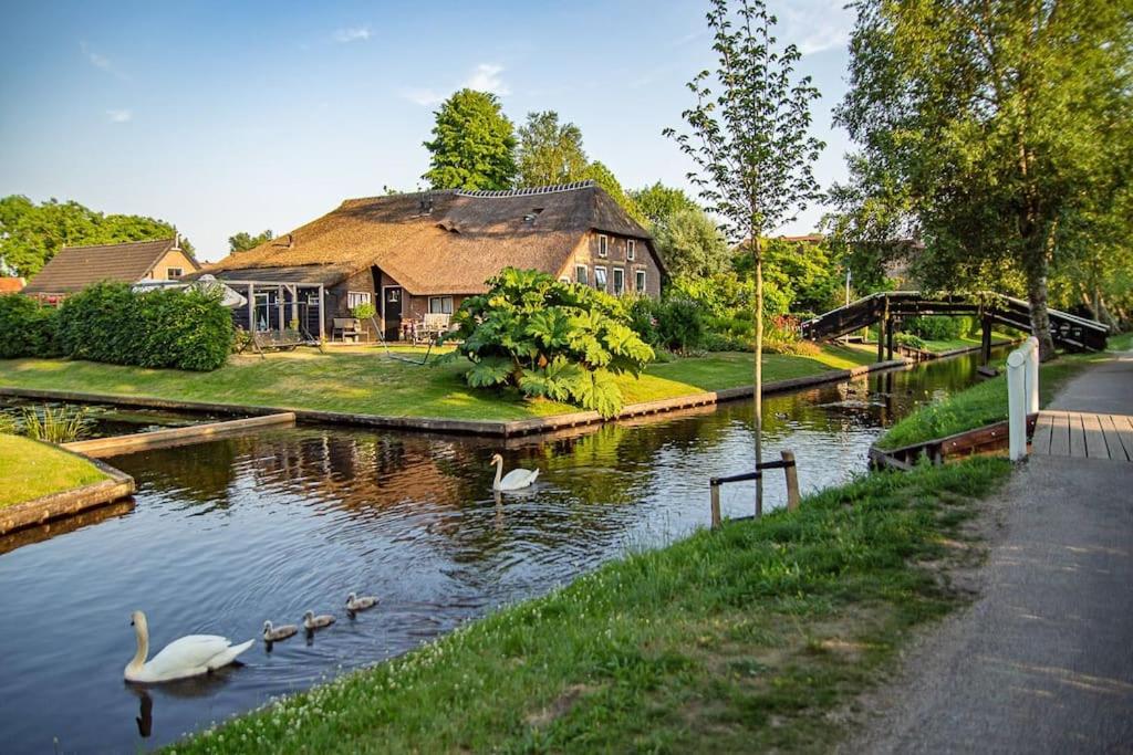 B&B Giethoorn - Bed & Wellness Mooi Giethoorn - Bed and Breakfast Giethoorn