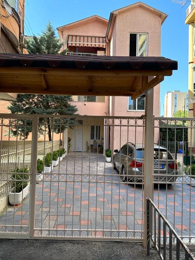 Villa Apartments S&F City Centre - B&B Tirana