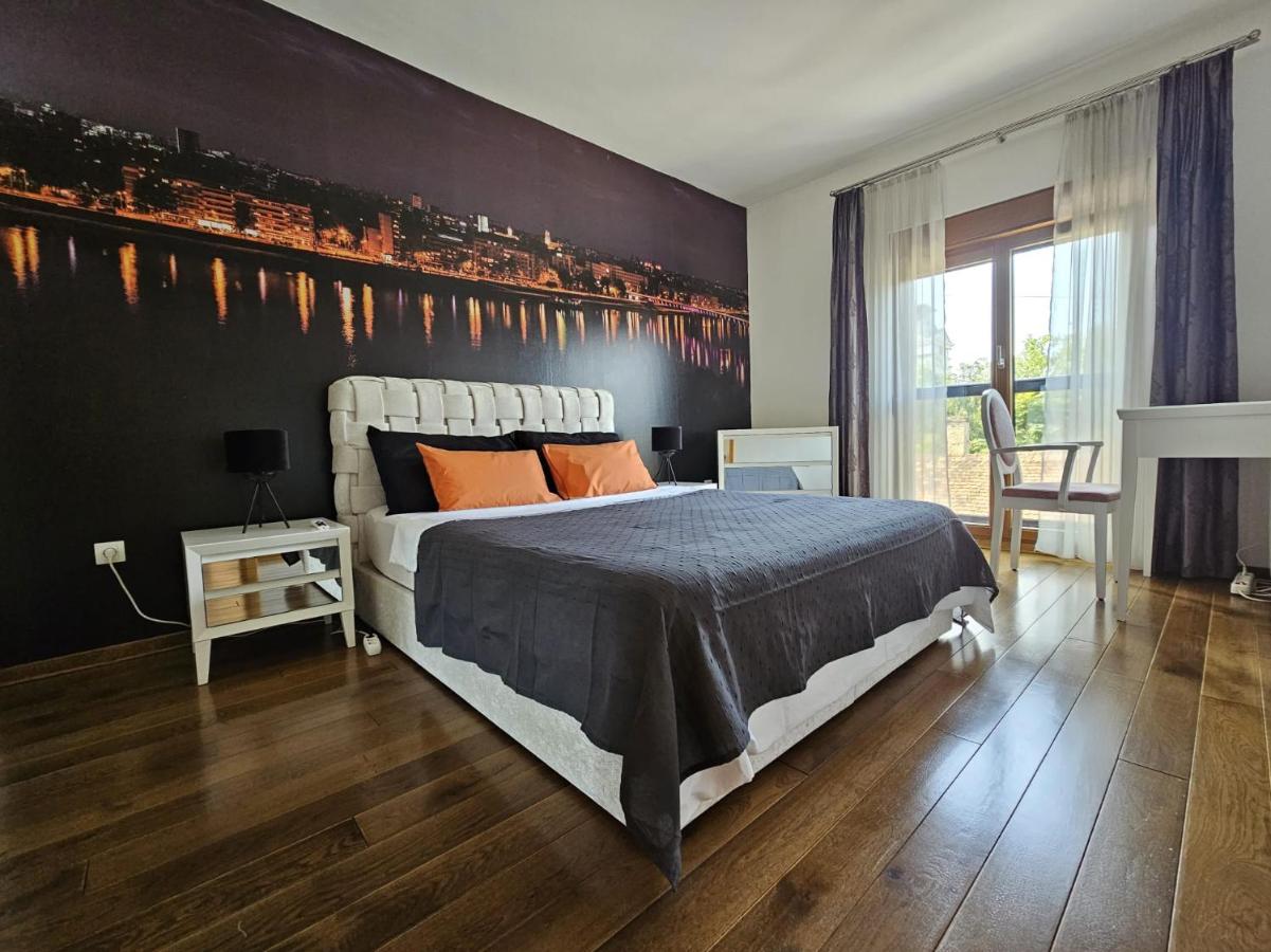 B&B Novi Sad - Bright Side Apartment - Bed and Breakfast Novi Sad