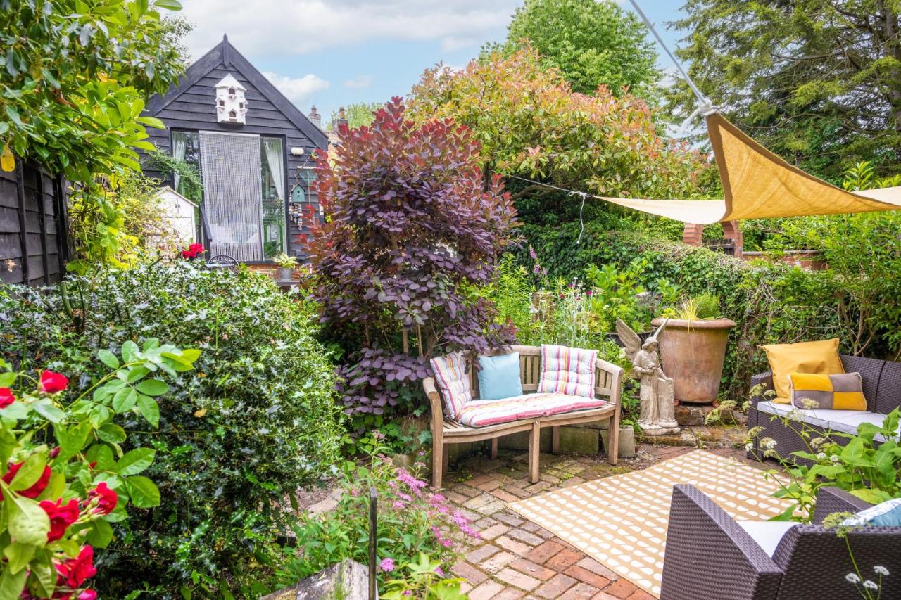 Alec Hills Bakehouse - B&B