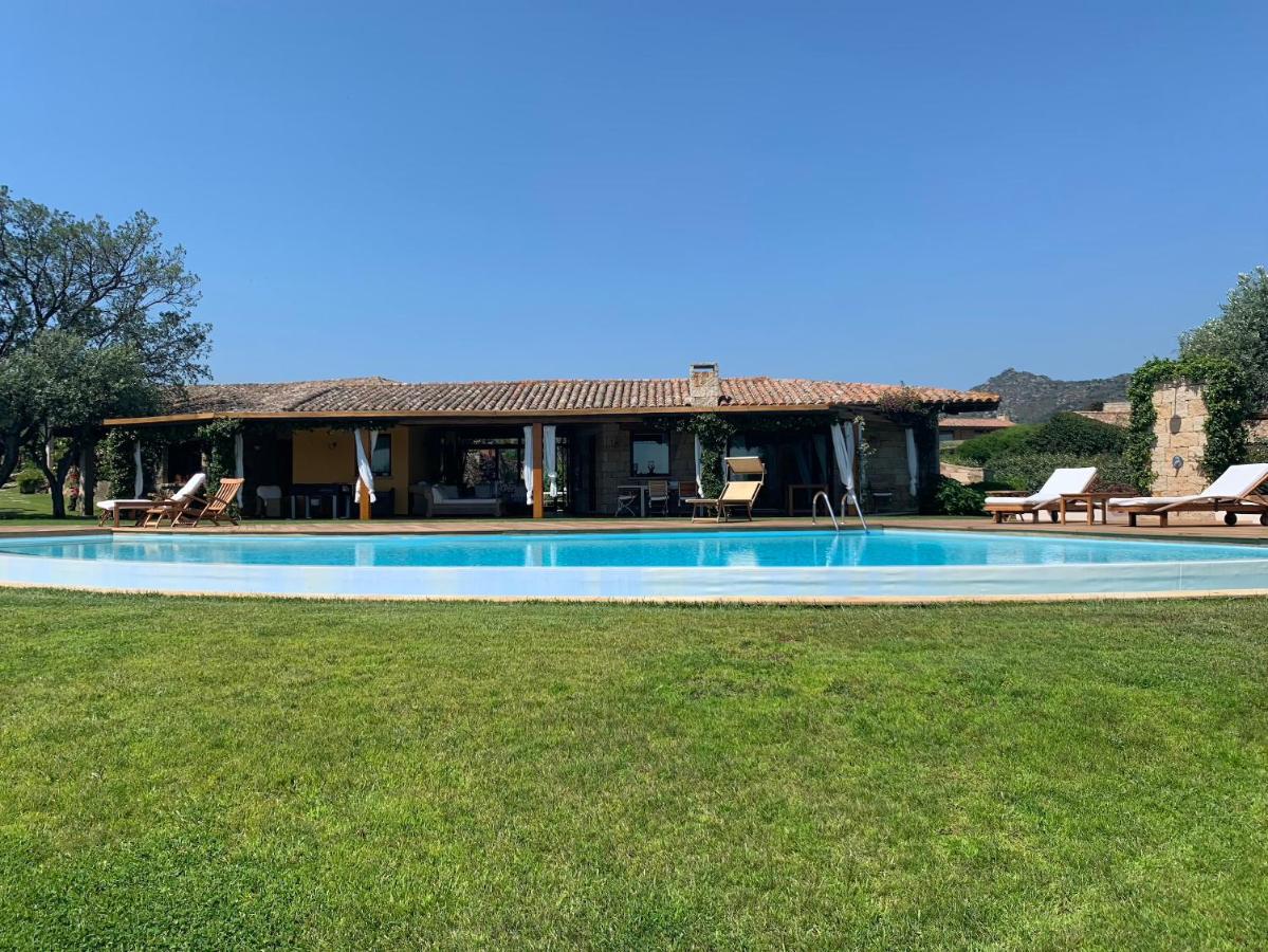 Villa con piscina privada