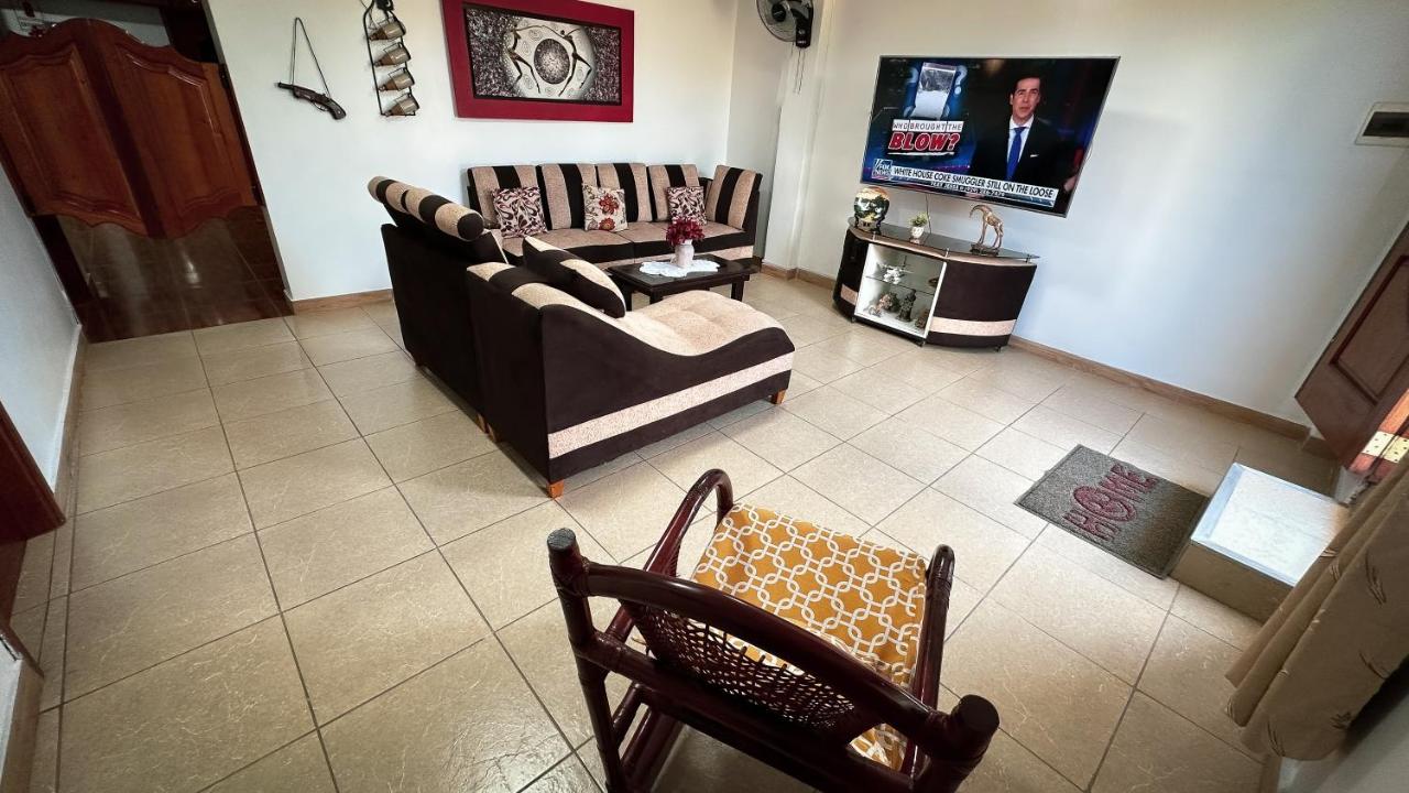 Appartamento con 2 Camere da Letto