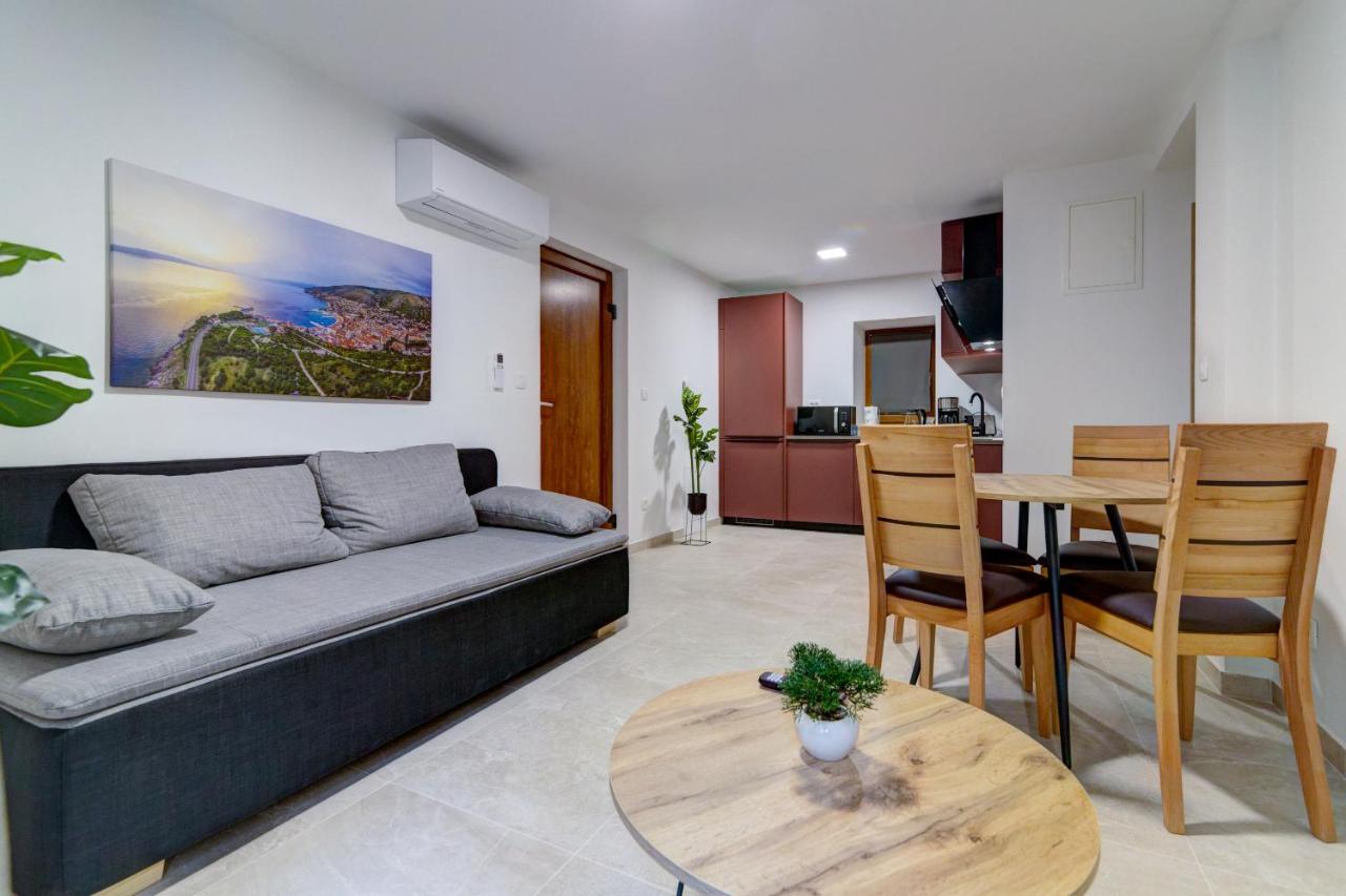 Rote Zora - Ferienwohnung Senj