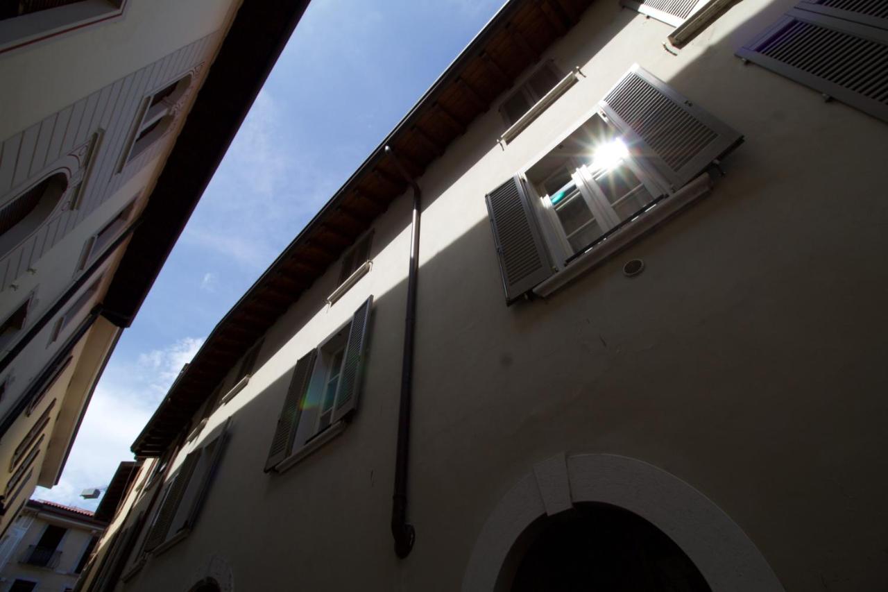 Dolce Vita Apartment - Salò - B&B Salò