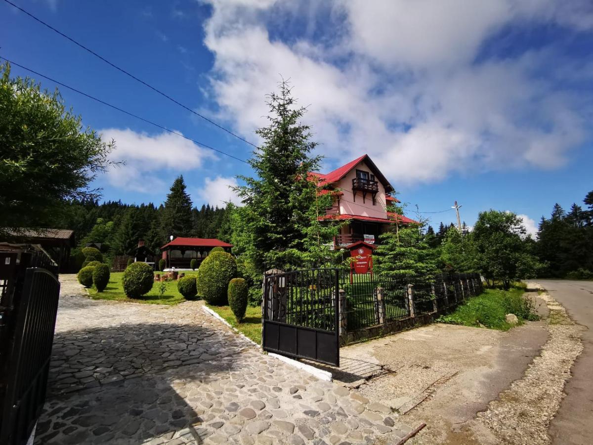 FOX VALLEY VILLA - B&B