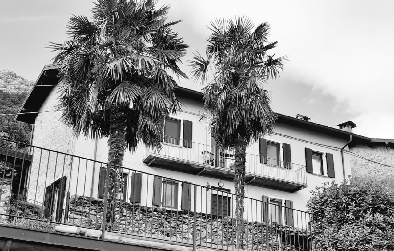 Appartement La Nicchia Vercana Comersee - Ferienwohnung Vercana