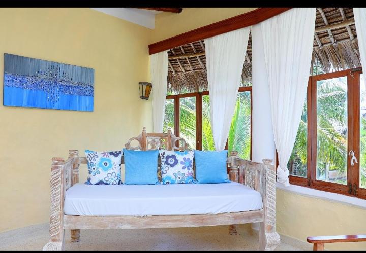 Baharini beach cottage - B&B
