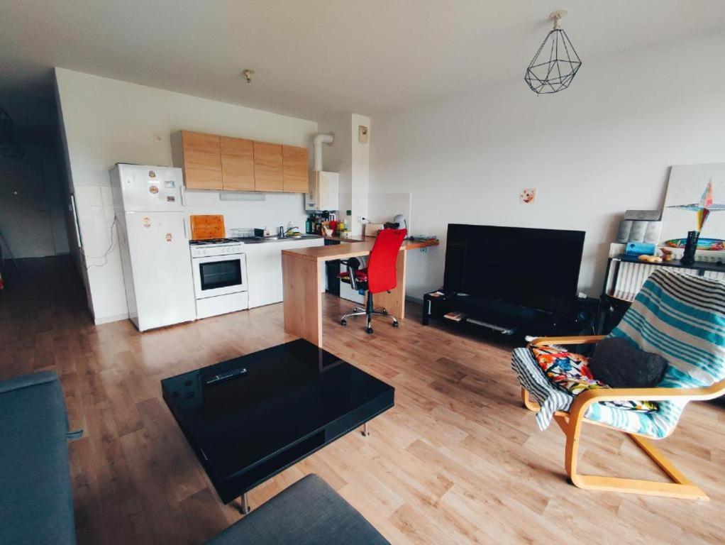 Spacieux T2 Proche Mer, Biarritz et Commerces - B&B Senpere