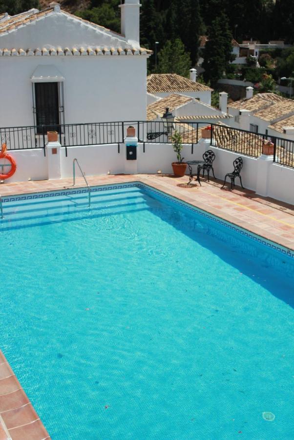 B&B Mijas - Mijas Pueblo Cosy Townhouse, sleeps 4 - Bed and Breakfast Mijas