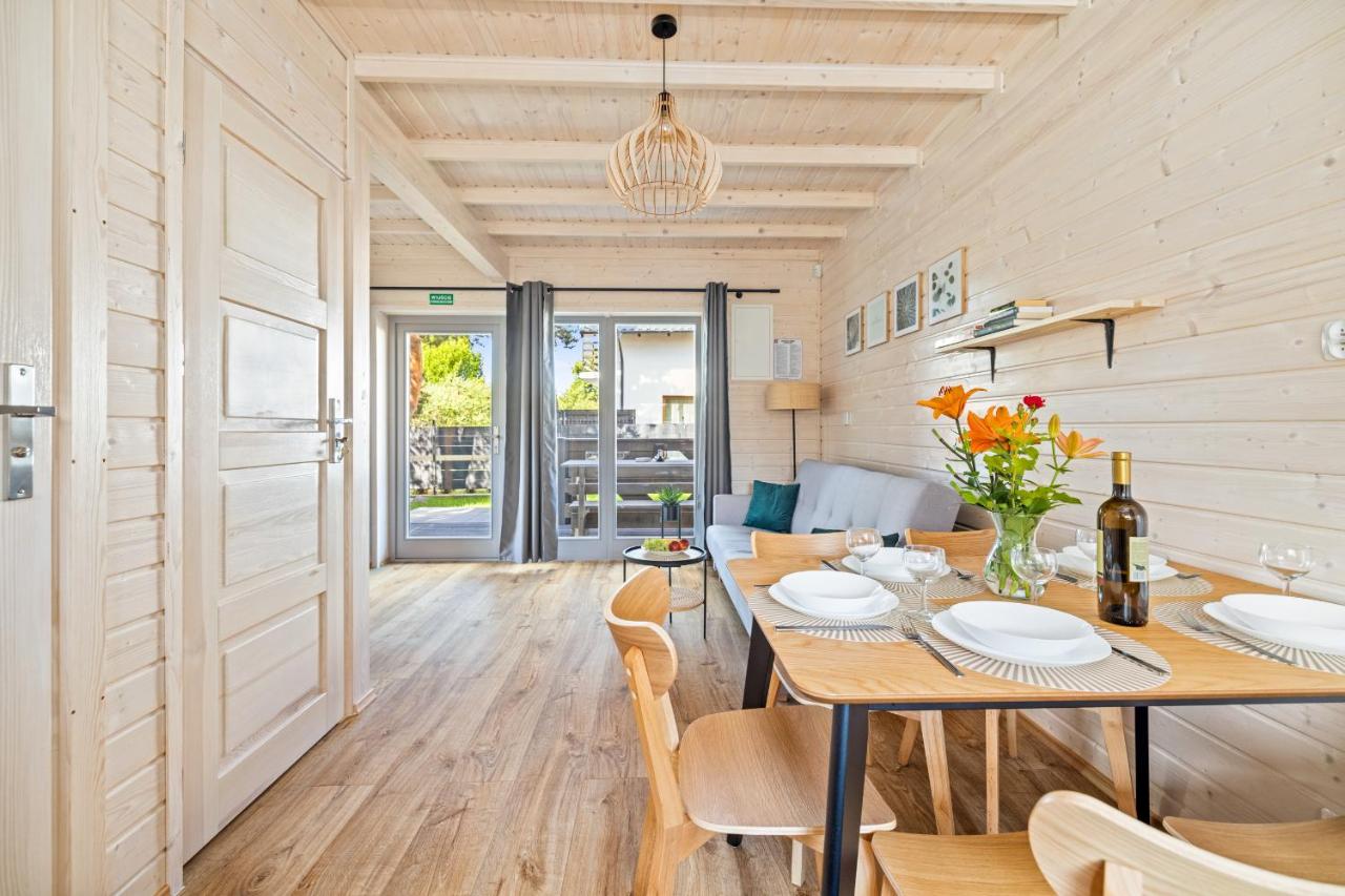 Natura Jantar - Całoroczne domy drewniane - B&B