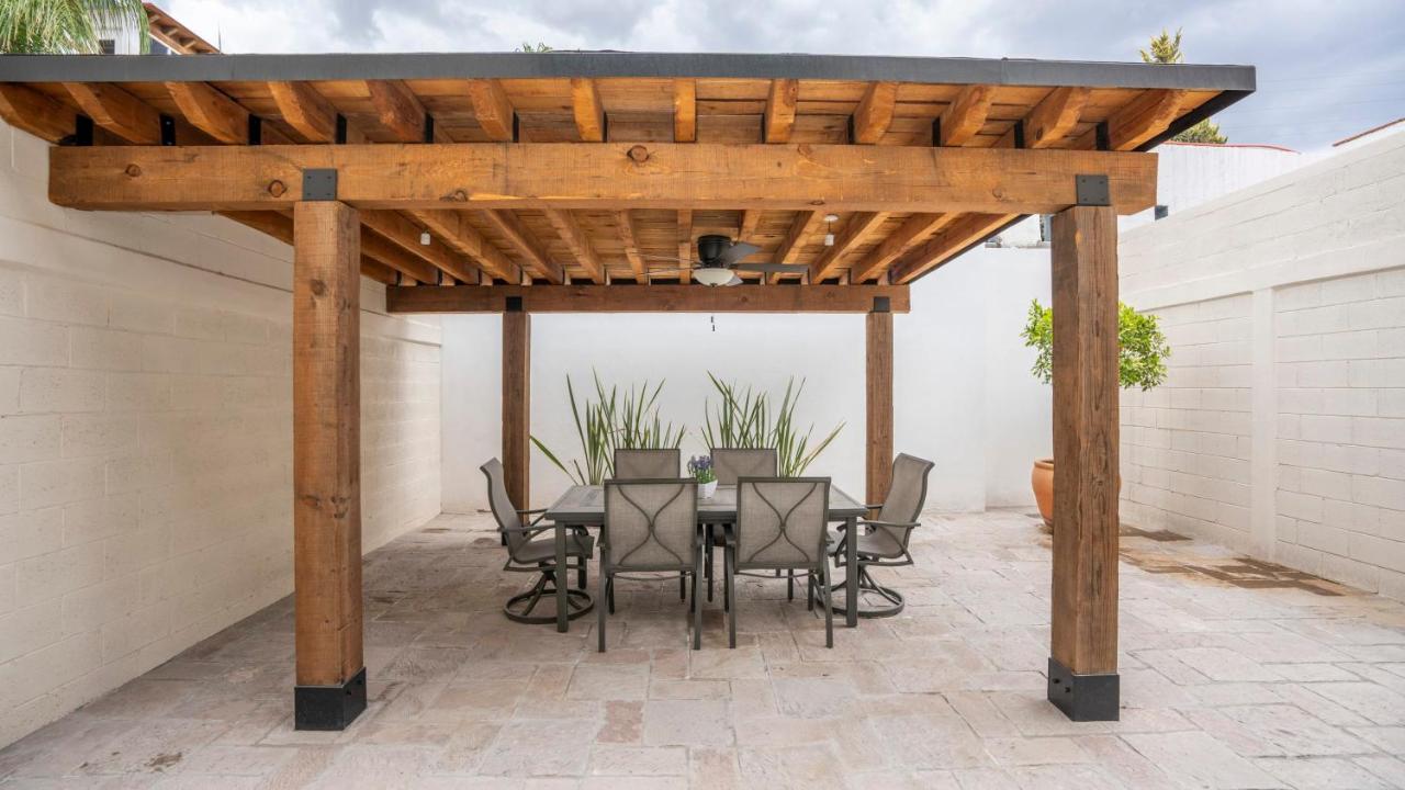 4BR Oasis with Pool & Gym at Nueva Escondida - B&B San Miguel de Allende