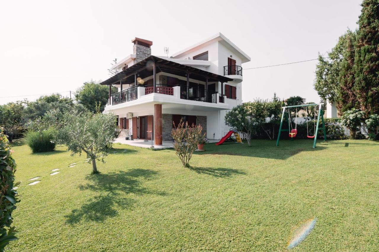 B&B Alexandroupoli - Theoni’s country house with garden and sea view - Bed and Breakfast Alexandroupoli